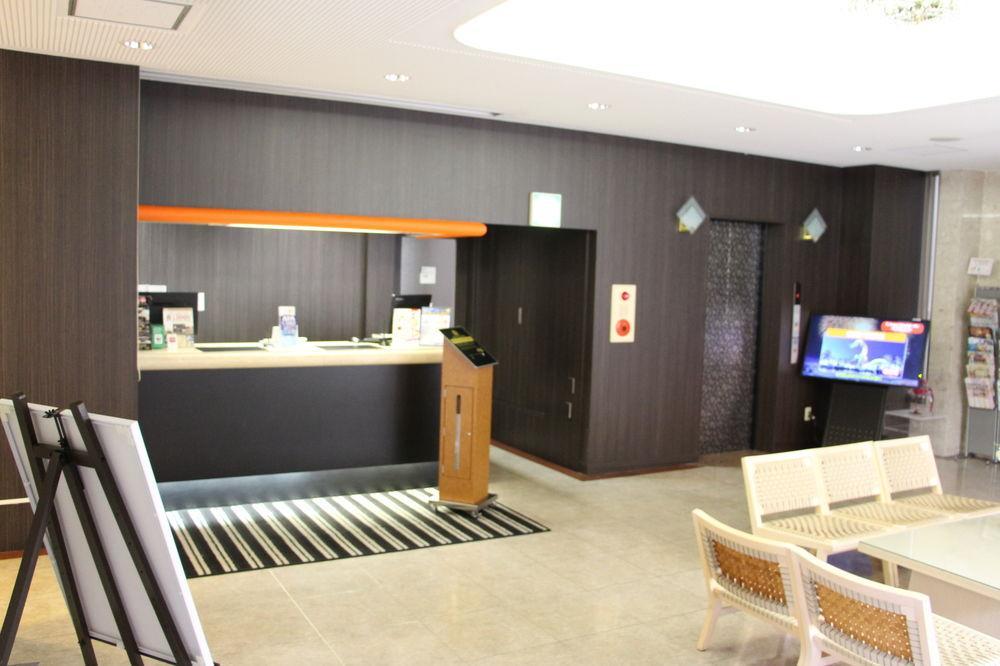 Apa Hotel Tokushima Ekimae Екстериор снимка